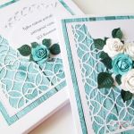 Kartka ROCZNICA ŚLUBU z turkusowymi różami - Turkusowo-biała kartka na rocznicę ślubu w pudełku