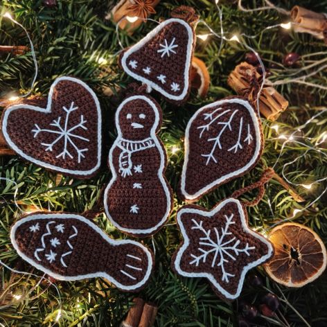Świąteczne pierniczki - komplet ozdób choinkowych
