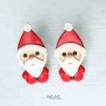 Kolczyki Świąteczne Małe Mikołaje - Kolczyki Świąteczne Czerwone Mikołaje w Czapkach - 1, OBJET d'ART