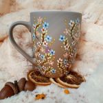 Wiosenne drzewka. Ręcznie malowany kubek 300 ml. - ręcznie malowane