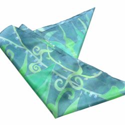 Zielona Wiosenna apaszka  jedwabna malowana