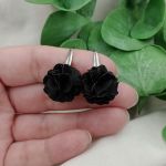 Małe krótkie czarne lekkie kolczyki kwiaty kwiatki  - czarne klipsy
