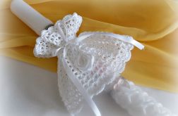 Profitka na świecę z białą różyczką