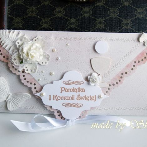 Pamiątka I Komunii św. - biały motyl