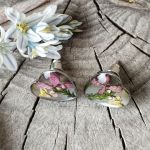 Kolczyki z hortensją i wrzosem - żywica i suszone kwiaty