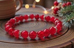 Czerwona świąteczna bransoletka