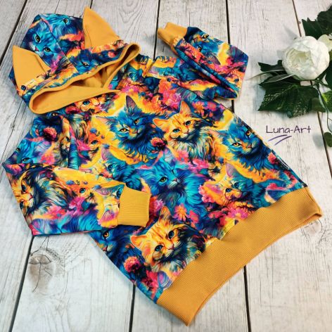 Bluza z kapturem i uszami w koty 104 i 116 wyprzedaż