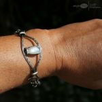 Kamień księżycowy z pietersytami - kamień księżycowy w srebrze