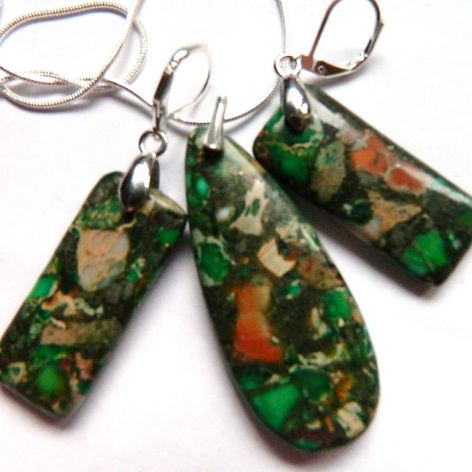 Zielono-brązowy jaspis cesarski, zestaw biżuterii w srebrnej oprawie