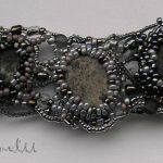 Freeform beading sea at night - 