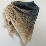 Chusta ombre Klaziena ręcznie robiona szydełkowa beż - chusta ombre