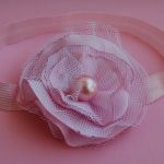 Retro opaska niemowlęca w delikatnym różu i bieli - 