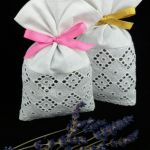 woreczki lawendowe - biały haft - cudownie pachnące woreczki lawendowe