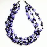 Fioletowy naszyjnik z koralików i sznurka - 