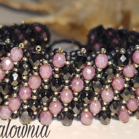 Blady róż z czernią - mankiecik