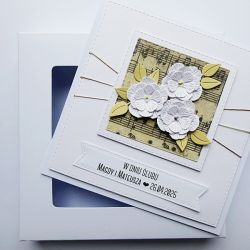 Kartka ślubna ręcznie robiona z nutami beżowa
