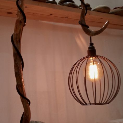 Lampa z drewna, recykling