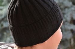 Czarna czapka wywijana -cieplutka