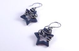 Srebrne ręcznie robione kolczyki w kształcie gwiazdek | prezent dla niej