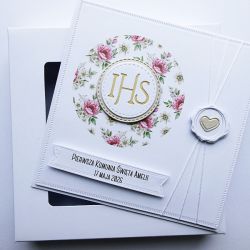 Subtelna ręcznie robiona kartka komunijna