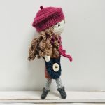 Lalka szydełkowa 2 zestawy ubranek - lalka handmade
