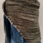 Chusta handmade w kolorach ziemi  - Chusta wykonana na drutach