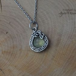 Wisiorek prehnit, stal chirurgiczna