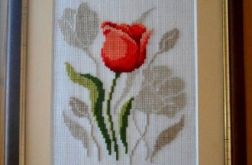 Haftowany obraz z tulipanem
