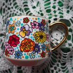 Ręcznie malowany kubek w kwiaty Super MAMA - na dzień matki