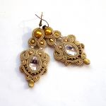 Kolczyki sutasz w kolorze złota - 