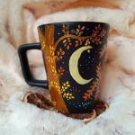 Nocne kocie tajemnice. Kubek ręcznie malowany 300 ml. - ręcznie malowane