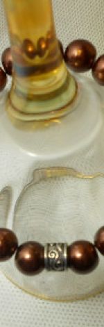 44. Bransoleta z pereł szklanych 10mm