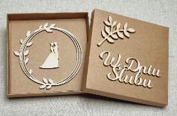 Kartka ślubna - drewniane dekoracje, pudełko - GW1MP4