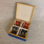 Herbaciarka kwadratowa malowana- Jeżówka - pudełko z boku