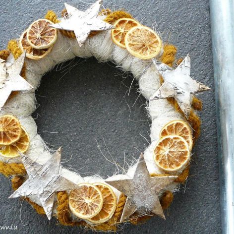 Wianek "Gwiazdy w pomarańczach"