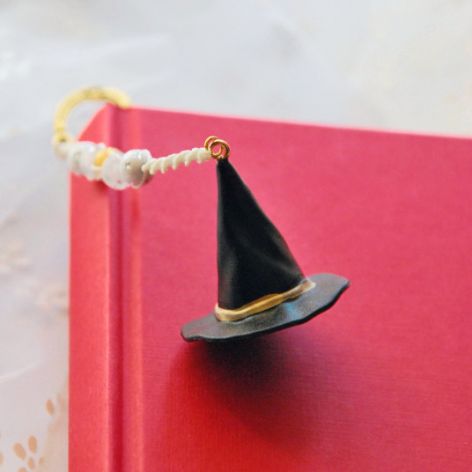 Metalowa zakładka do książki dla czarownicy