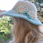 Szydełkowy kapelusz na lato - kapelusz z kwiatkiem