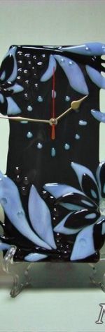Artystyczna kompozycja ze szkła - zegar "Kwiatowy wir"