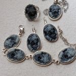 Dziewczyna w kapeluszu - kamea - komplet biżuterii - Dziewczyna w kapeluszu