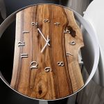 Wyjątkowy drewniany zegar w białej obręczy - 