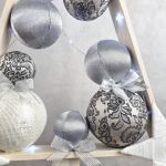 Drewniana choinka hand made LED w srebrze - 