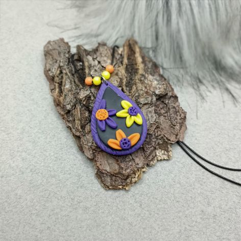 „ANDREA” wisiorek z glinki polimerowej