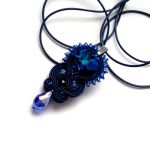 Naszyjnik-wisior Granatowy - 
