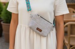 Jasnoszara kopertówka mini