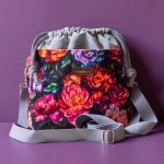 Szara torebka listonoszka z kominem w peonie - 