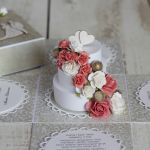 Romantyczny exploding box na ślub z tortem 1 - exploding box na ślub