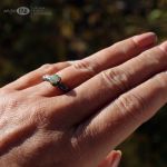 Minimalizm z opalem - deliakatny pieścionek srebro