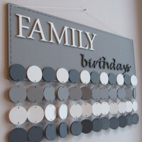 Kalendarz rodzinny, kalendarz urodzin, drewniany kalendarz, dowolne kolory i napisy 06