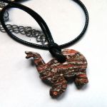 Jaspis leopardzi - wisiorek ze słoniem, na szczęście - 