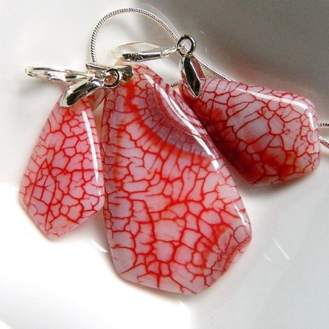 Biało-czerwony agat ognisty i srebro, elegancki zestaw biżuterii